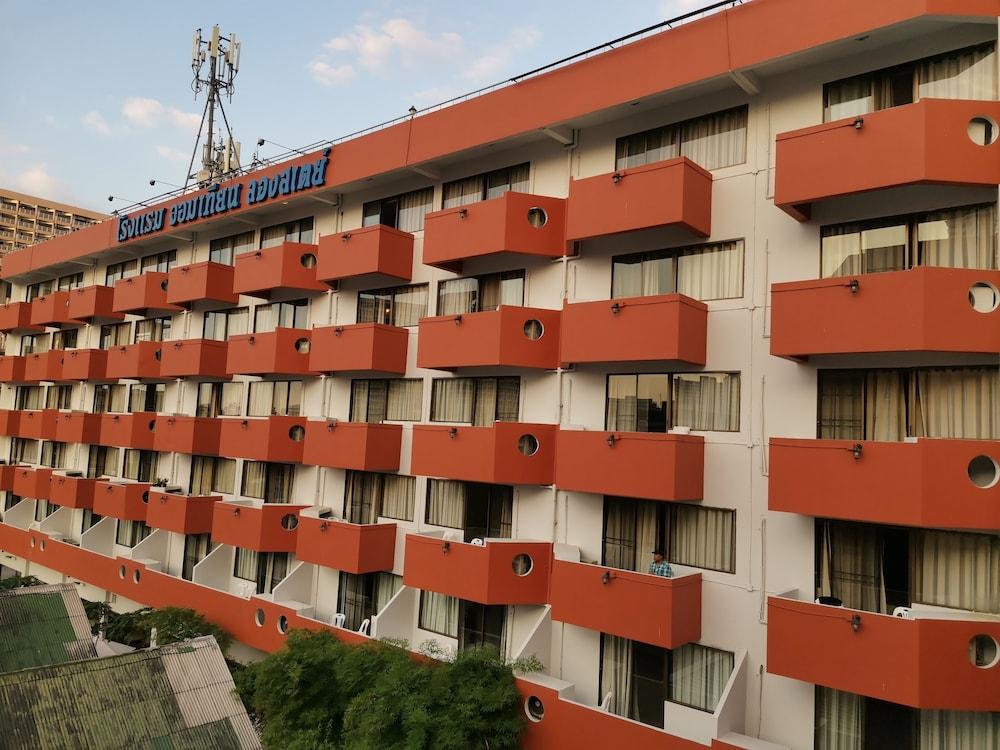 Jomtien Longstay Hotel - Sha Plus Certified Экстерьер фото