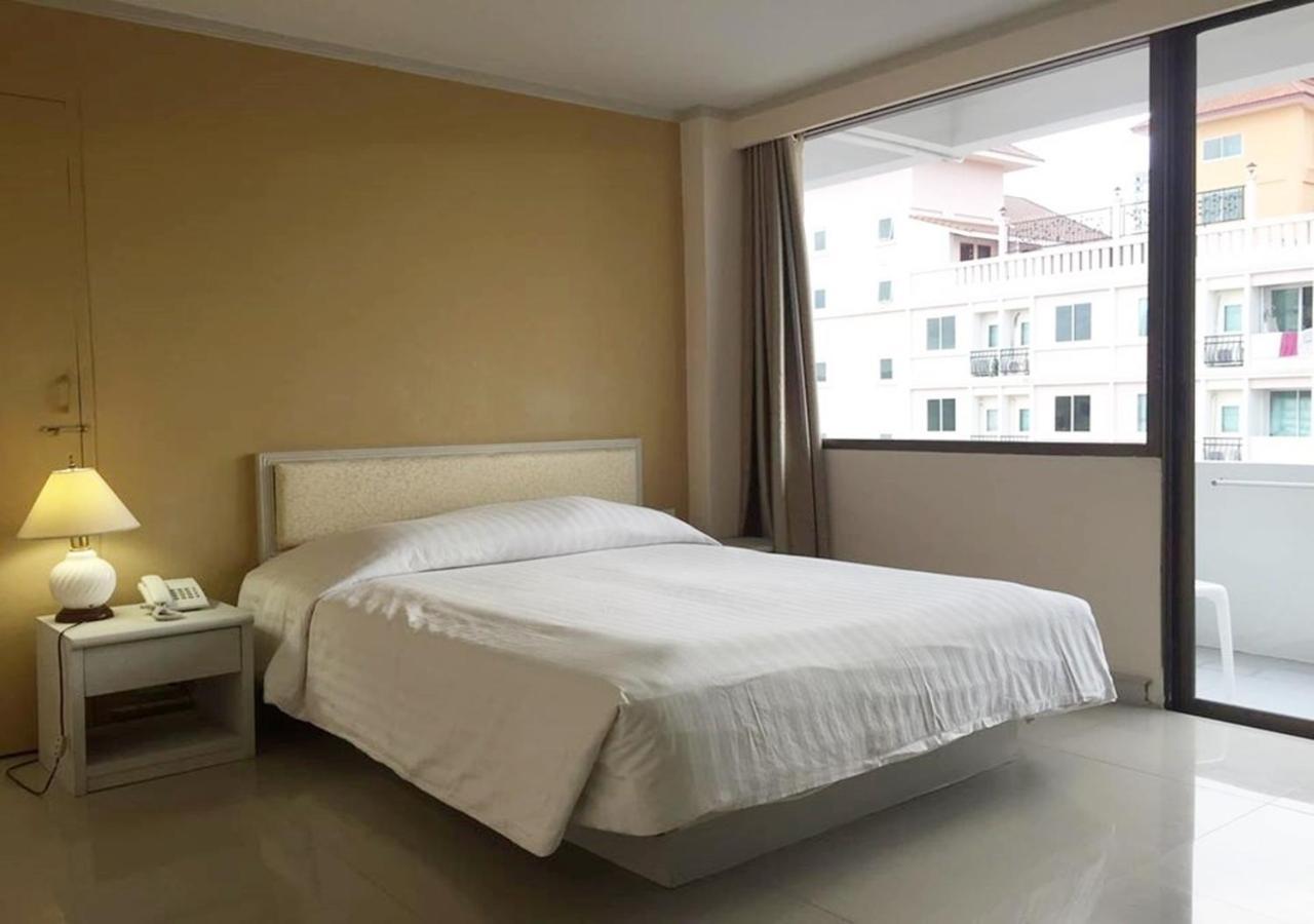 Jomtien Longstay Hotel - Sha Plus Certified Экстерьер фото